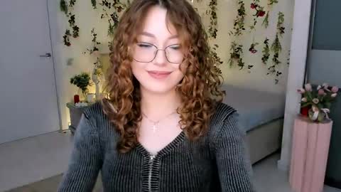 Ophelia online show from April 29, 4:22 pm