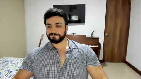 Snapshot of sergeii_r chatting on November 9, 11:58 pm SERGEII R online show from November 9, 11:58 pm