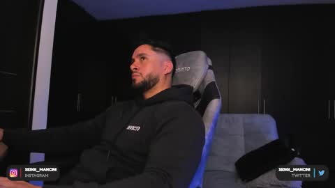 Snapshot of sergi_mancini11 chatting on January 9, 12:35 am Sergi Mancini online show from January 9, 12:35 am