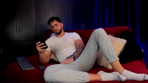 Snapshot of sergi_mancini11 chatting on March 13, 9:54 pm Sergi Mancini online show from March 13, 9:54 pm