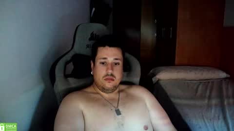 Snapshot of sergio95n chatting on September 10, 6:46 am Pollos online show from September 10, 6:46 am