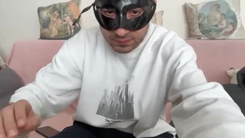 sero98313230 online show from March 10, 12:10 pm