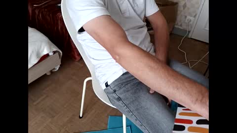 Snapshot of serpenttiin chatting on October 25, 8:55 am serpenttiin online show from October 25, 8:55 am