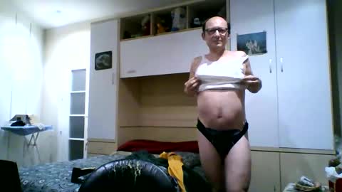 serrano49 online show from December 2, 11:18 pm