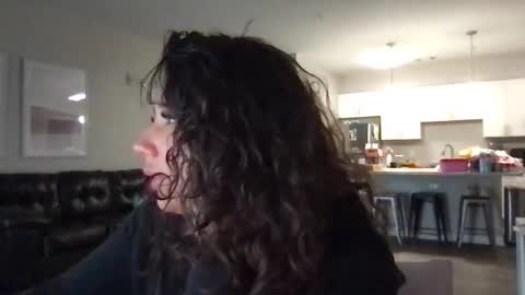 Snapshot of servexely chatting on February 3, 6:13 pm servexely online show from February 3, 6:13 pm