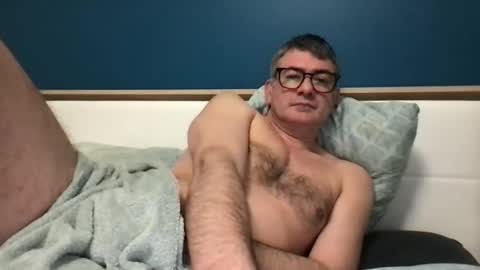 sesamechris92 online show from February 12, 7:03 am