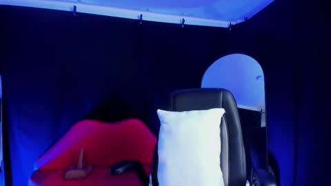 LUCERO online show from October 14, 3:40 am