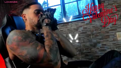 seth_0wner online show from February 15, 1:46 am