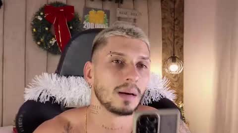 HEY IM SETH online show from December 28, 12:57 am