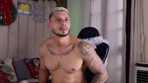 HEY IM SETH online show from December 31, 6:02 pm