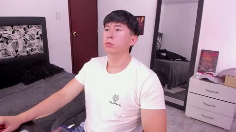 david  online show from March 1, 7:37 pm