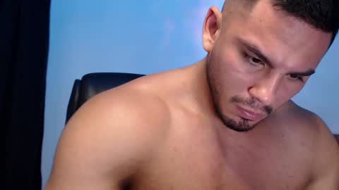 Snapshot of setth_king chatting on January 23, 11:04 am Setth King online show from January 23, 11:04 am