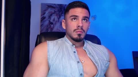 Snapshot of setth_king chatting on February 28, 10:30 am Setth King online show from February 28, 10:30 am