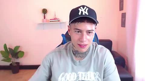 Thomas online show from October 30, 3:46 pm