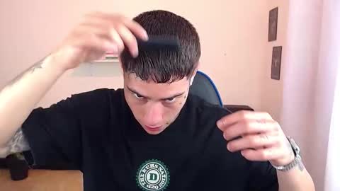 Thomas online show from November 18, 2:54 pm