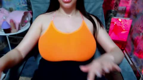 seu_cute online show from May 6, 4:56 pm
