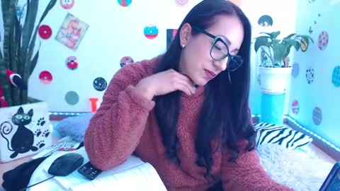 Snapshot of seuctive_woman57 chatting on January 7, 3:02 pm samy online show from January 7, 3:02 pm