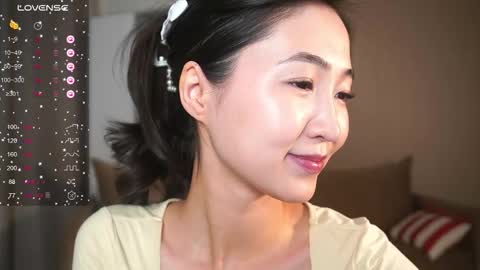 Sana online show from November 30, 2:43 pm