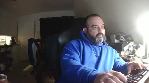 Snapshot of seveninchrichard chatting on February 2, 11:30 am Seven online show from February 2, 11:30 am