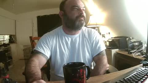 Snapshot of seveninchrichard chatting on February 8, 9:35 am Seven online show from February 8, 9:35 am