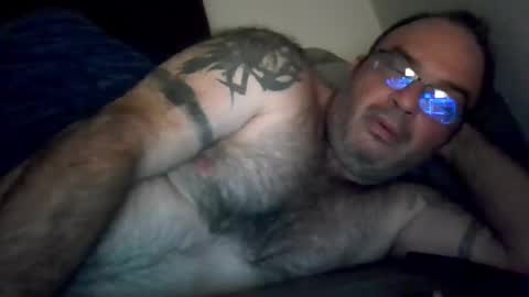 Snapshot of seveninchrichard chatting on March 9, 2:07 am Seven online show from March 9, 2:07 am