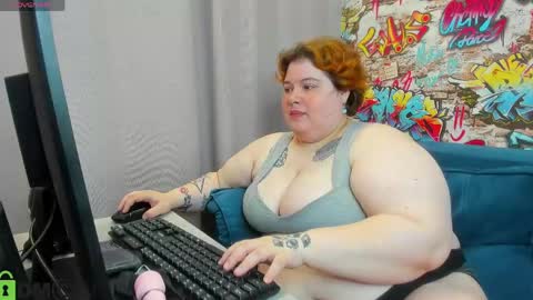 Sew online show from April 23, 12:56 am