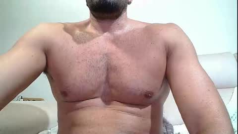 Snapshot of sex_machine_19 chatting on September 28, 6:24 pm SEX MACHINE 19 online show from September 28, 6:24 pm