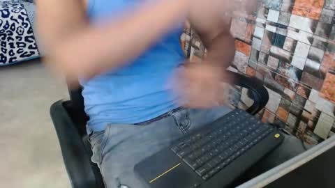 arnold online show from November 16, 3:06 pm