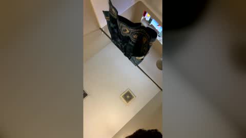 sexcccteeen17 online show from March 24, 10:48 pm