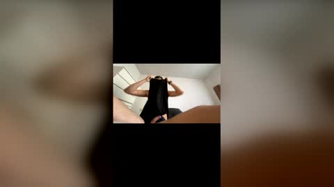 Snapshot of sexdgh chatting on December 18, 9:48 am sexdgh online show from December 18, 9:48 am