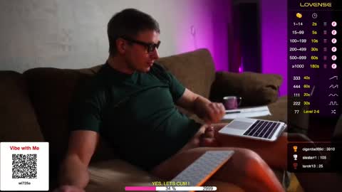 Snapshot of sexespresso chatting on December 6, 7:45 pm Thank you for Birthday Wishes  online show from December 6, 7:45 pm