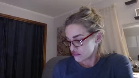 Snapshot of sexi_chrisly chatting on December 20, 2:40 am Sexi Chrisly online show from December 20, 2:40 am