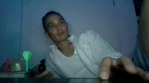 Snapshot of sexiiisenseiii chatting on January 6, 5:27 pm dankdiggler online show from January 6, 5:27 pm