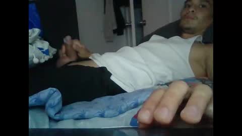 Snapshot of sexiiisenseiii chatting on January 15, 5:58 pm dankdiggler online show from January 15, 5:58 pm