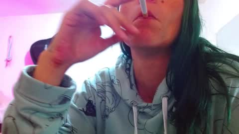 Snapshot of sexmilkdirty chatting on December 31, 1:57 am sexmilkdirty online show from December 31, 1:57 am