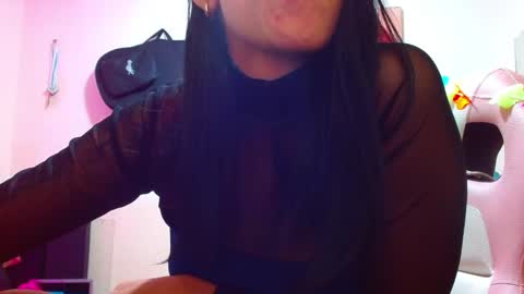 Snapshot of sexmilkdirty chatting on February 14, 2:07 am sexmilkdirty online show from February 14, 2:07 am