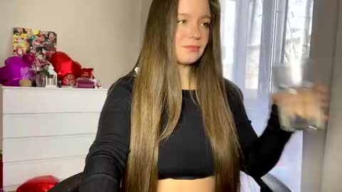 My name is Mia whats yours online show from February 23, 10:17 am