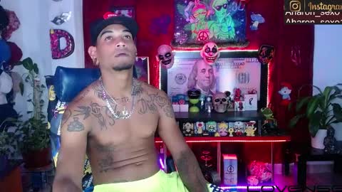 Snapshot of sexo_aharon chatting on March 26, 3:12 am Aharon ravelo online show from March 26, 3:12 am