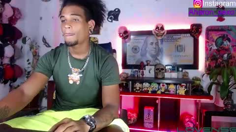Snapshot of sexo_aharon chatting on May 27, 5:15 am Aharon ravelo online show from May 27, 5:15 am