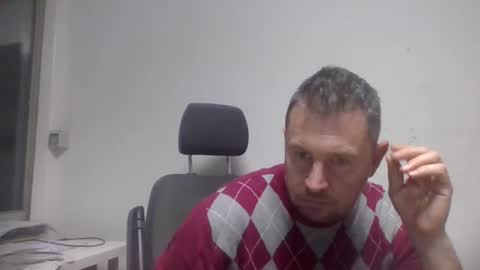 sexoatope79 online show from December 3, 7:44 pm