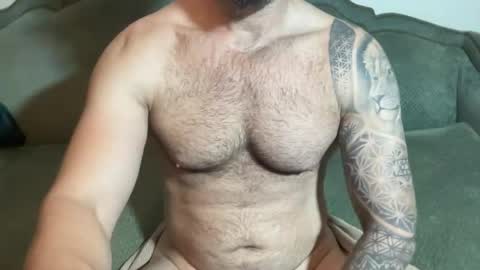 Snapshot of sexologistbull chatting on June 26, 4:44 pm SexologistBull online show from June 26, 4:44 pm