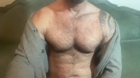 Snapshot of sexologistbull chatting on July 16, 4:24 pm SexologistBull online show from July 16, 4:24 pm