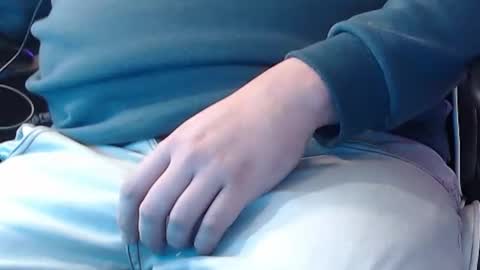 Snapshot of sexonme1982 chatting on January 15, 10:13 pm Masturbateforyou online show from January 15, 10:13 pm