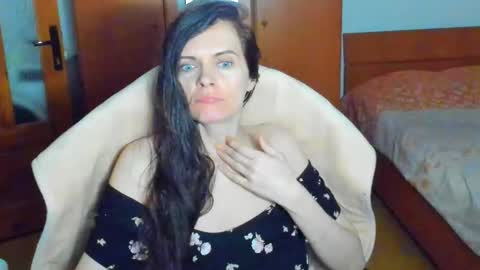 Snapshot of sexqueen1111 chatting on November 9, 8:40 pm sexqueen1111 online show from November 9, 8:40 pm