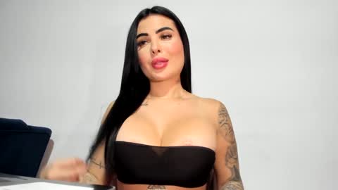 SARA    online show from October 7, 11:46 pm