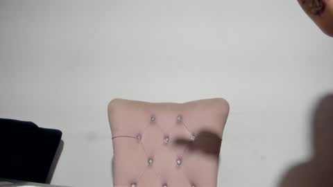 SARA    online show from October 14, 12:00 am