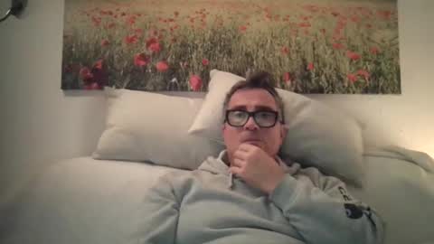 Sexurbation online show from January 1, 7:43 pm