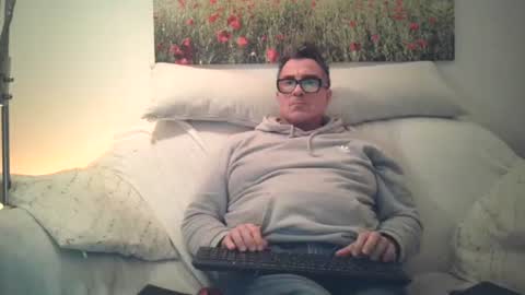 Sexurbation online show from March 9, 7:59 pm