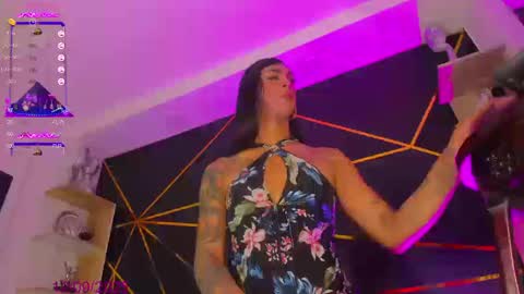 Tifanny Benitez  online show from September 12, 1:55 pm