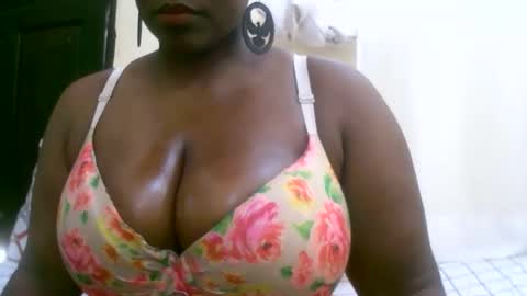 sexxi_ebony online show from September 20, 12:50 pm